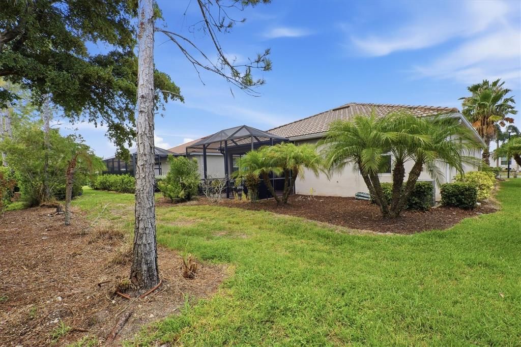 For Sale: $459,000 (4 beds, 3 baths, 2025 Square Feet)