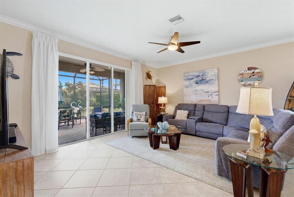 For Sale: $459,000 (4 beds, 3 baths, 2025 Square Feet)
