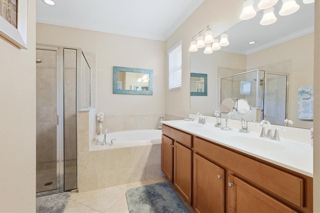 For Sale: $459,000 (4 beds, 3 baths, 2025 Square Feet)