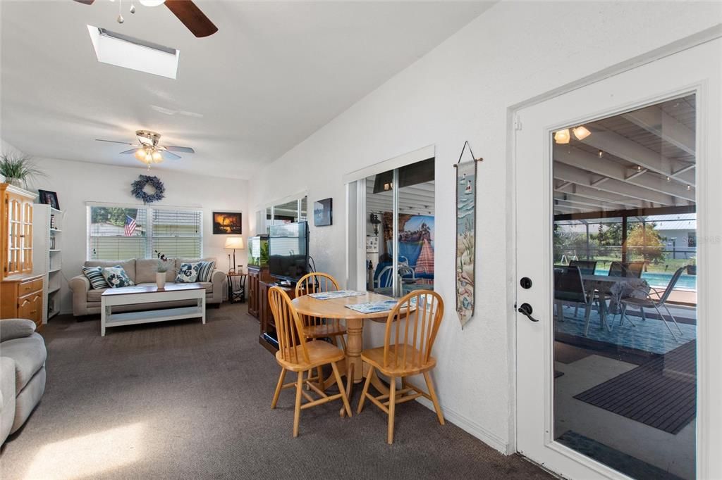 For Sale: $334,600 (3 beds, 2 baths, 1788 Square Feet)