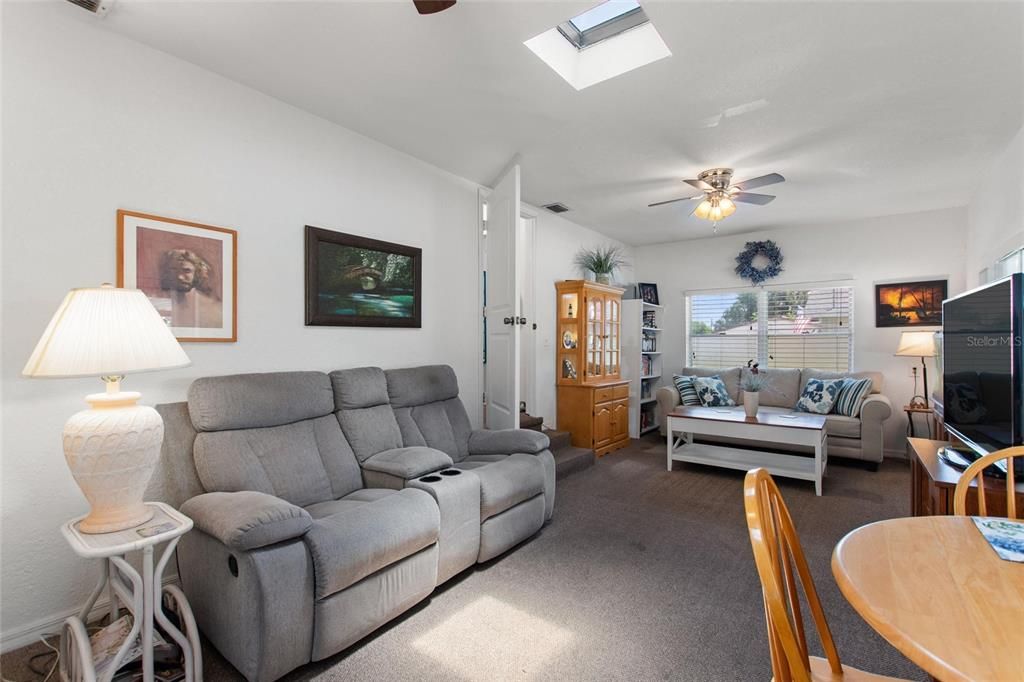 For Sale: $334,600 (3 beds, 2 baths, 1788 Square Feet)