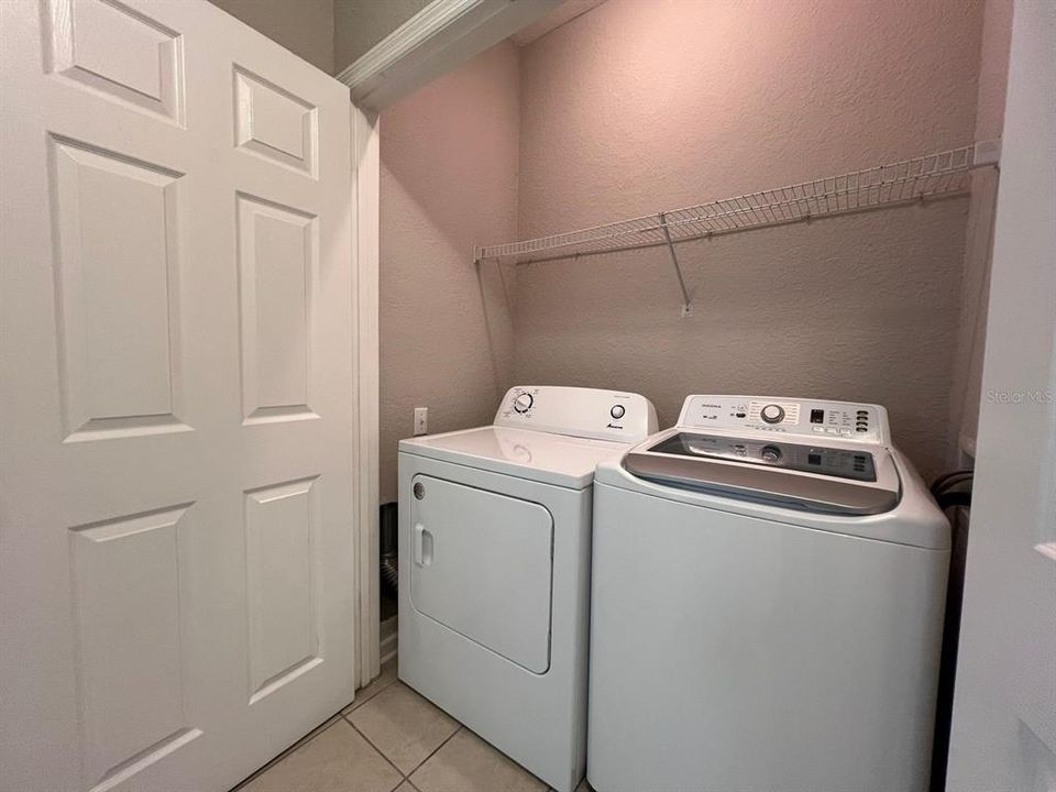 В аренду: $1,850 (3 спален, 2 ванн, 1447 Квадратных фут)