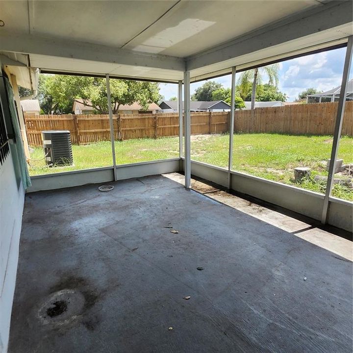В аренду: $1,700 (3 спален, 1 ванн, 806 Квадратных фут)