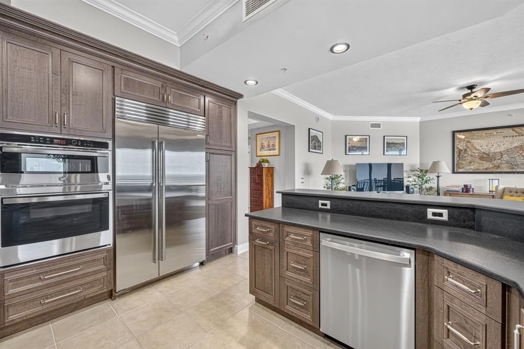 For Sale: $1,429,000 (3 beds, 2 baths, 2110 Square Feet)