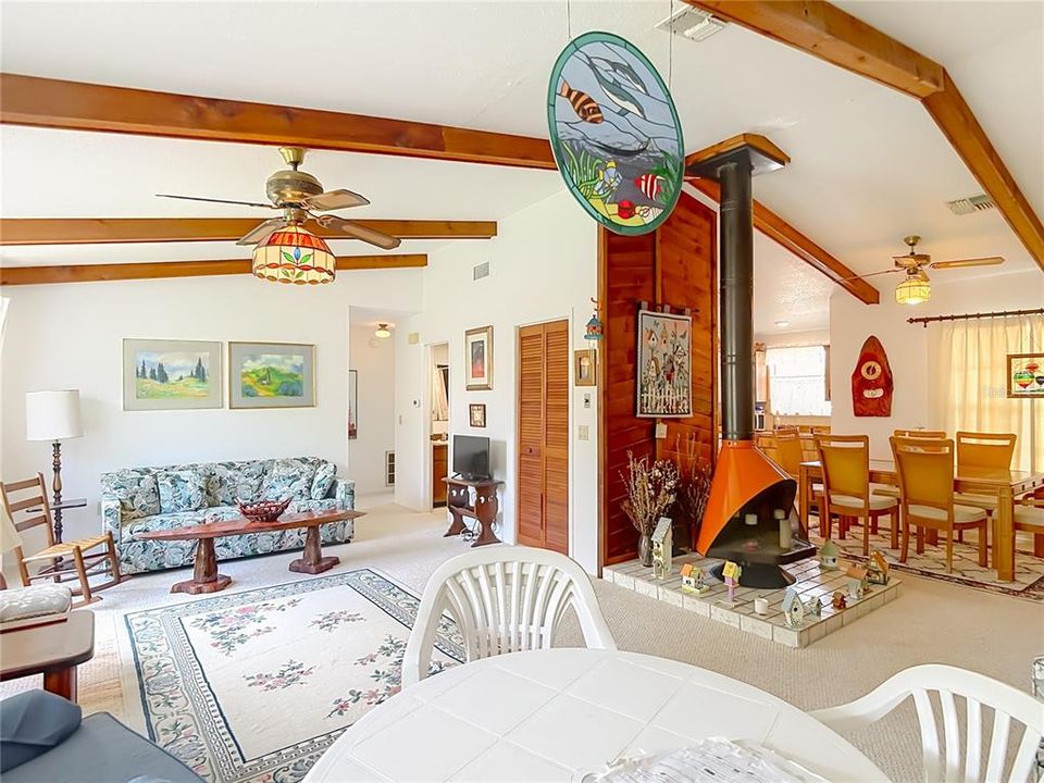 En Venta: $475,000 (2 camas, 2 baños, 1092 Pies cuadrados)