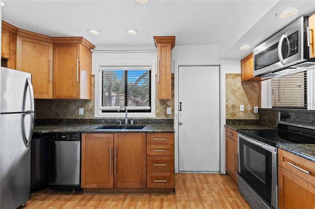 En Venta: $135,564 (2 camas, 1 baños, 1012 Pies cuadrados)