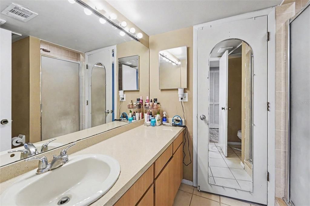 En Venta: $300,000 (3 camas, 2 baños, 1473 Pies cuadrados)