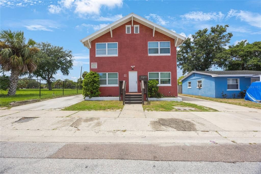 For Sale: $699,000 (8 beds, 0 baths, 2128 Square Feet)