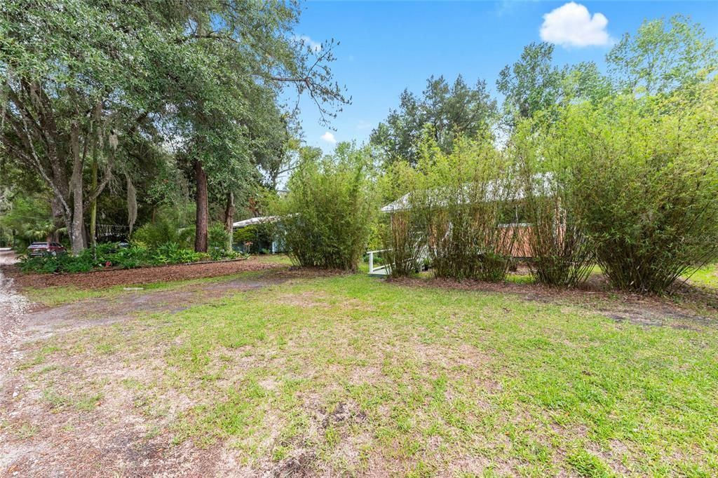 For Sale: $359,000 (4 beds, 2 baths, 1292 Square Feet)