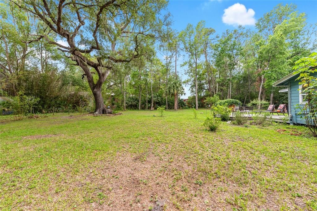 For Sale: $359,000 (4 beds, 2 baths, 1292 Square Feet)