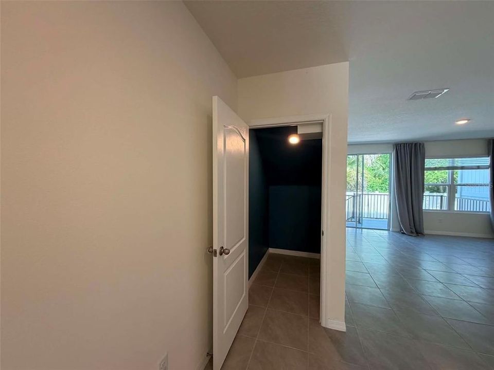 В аренду: $2,100 (3 спален, 2 ванн, 1624 Квадратных фут)