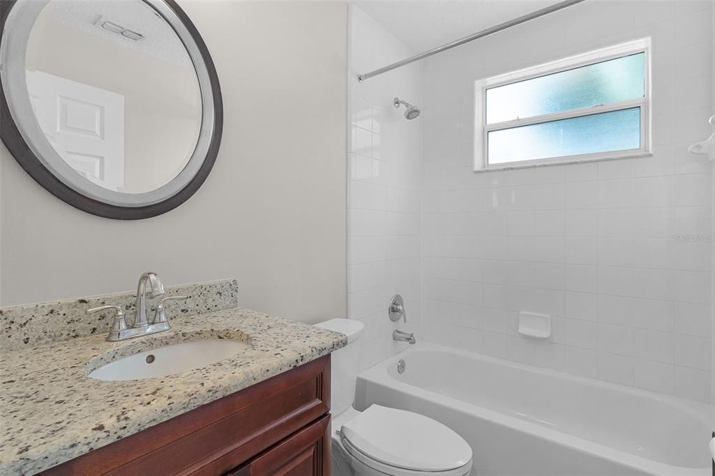 For Sale: $218,900 (3 beds, 2 baths, 1291 Square Feet)