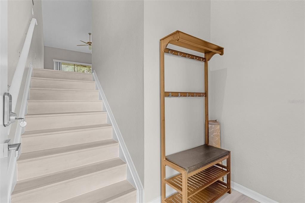 For Sale: $218,900 (3 beds, 2 baths, 1291 Square Feet)