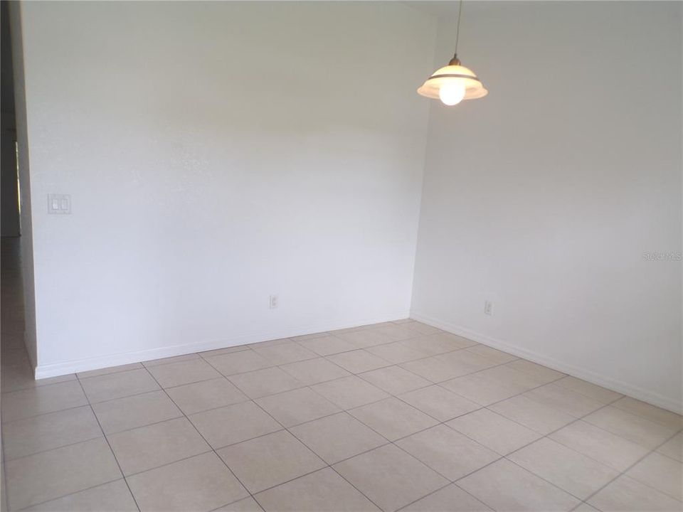 В аренду: $1,750 (2 спален, 2 ванн, 1180 Квадратных фут)