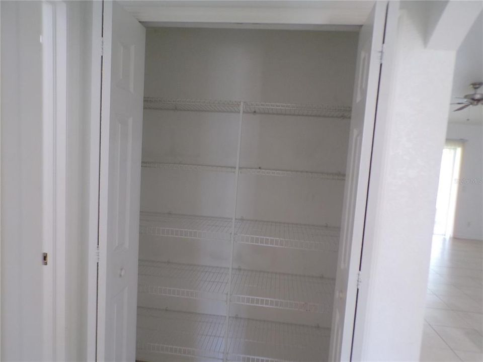 В аренду: $1,750 (2 спален, 2 ванн, 1180 Квадратных фут)