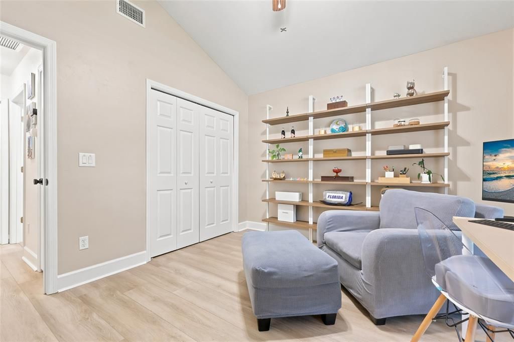For Sale: $379,900 (3 beds, 2 baths, 1507 Square Feet)
