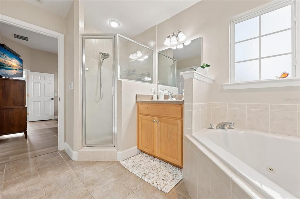 For Sale: $379,900 (3 beds, 2 baths, 1507 Square Feet)