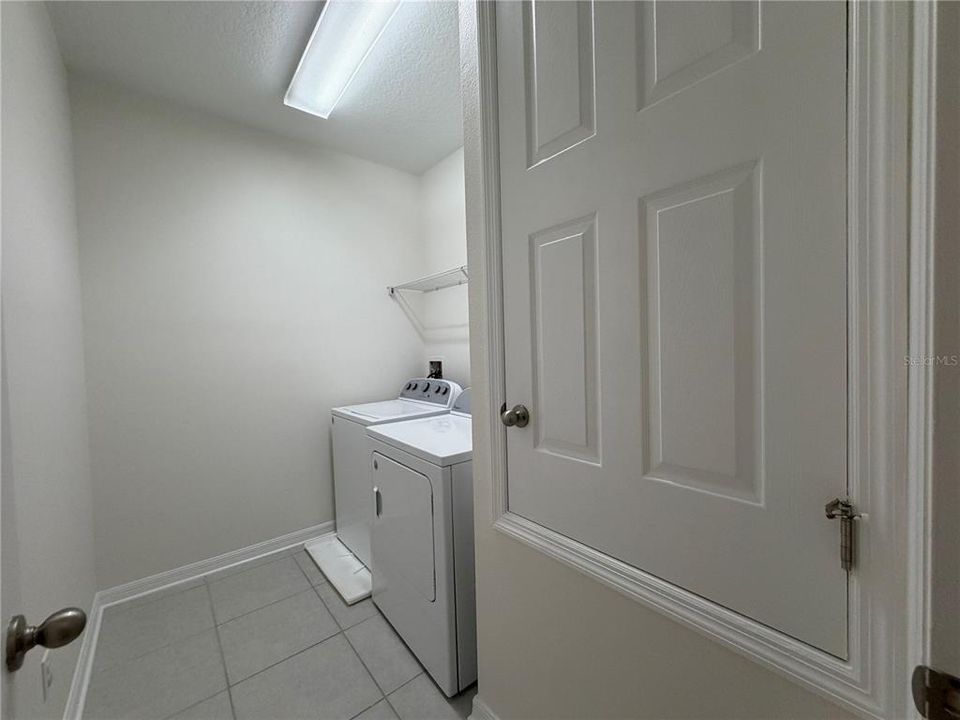 В аренду: $2,395 (3 спален, 2 ванн, 1651 Квадратных фут)
