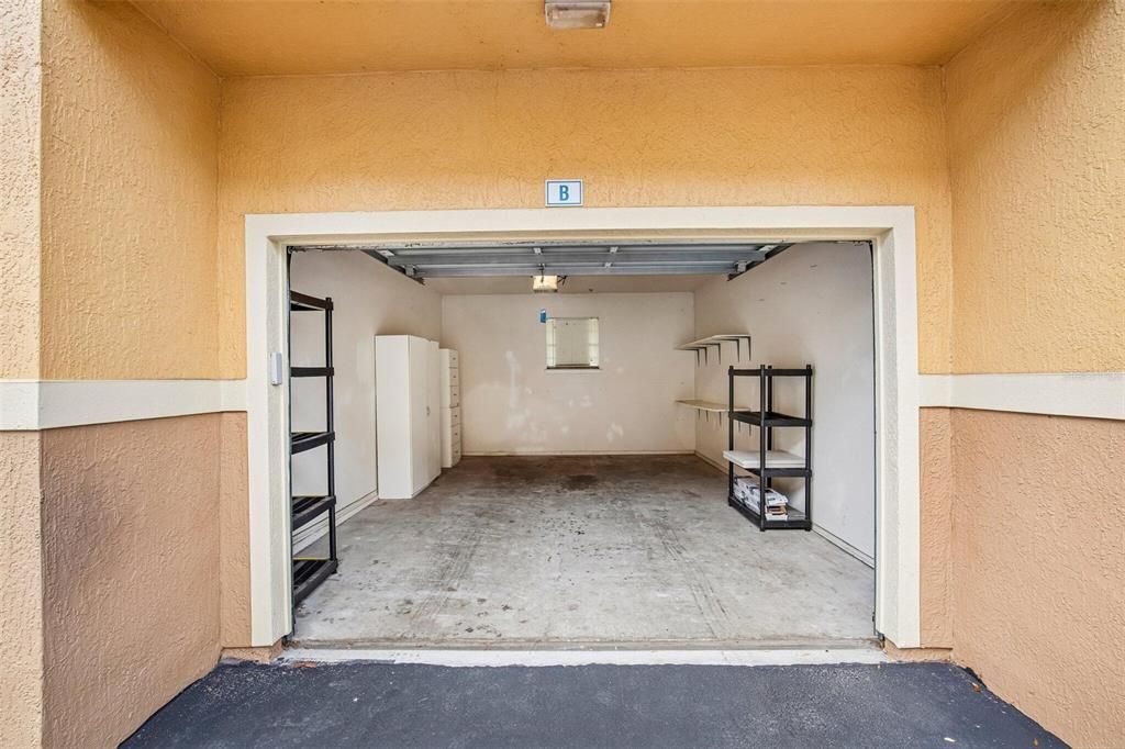 На продажу: $249,000 (2 спален, 2 ванн, 1153 Квадратных фут)