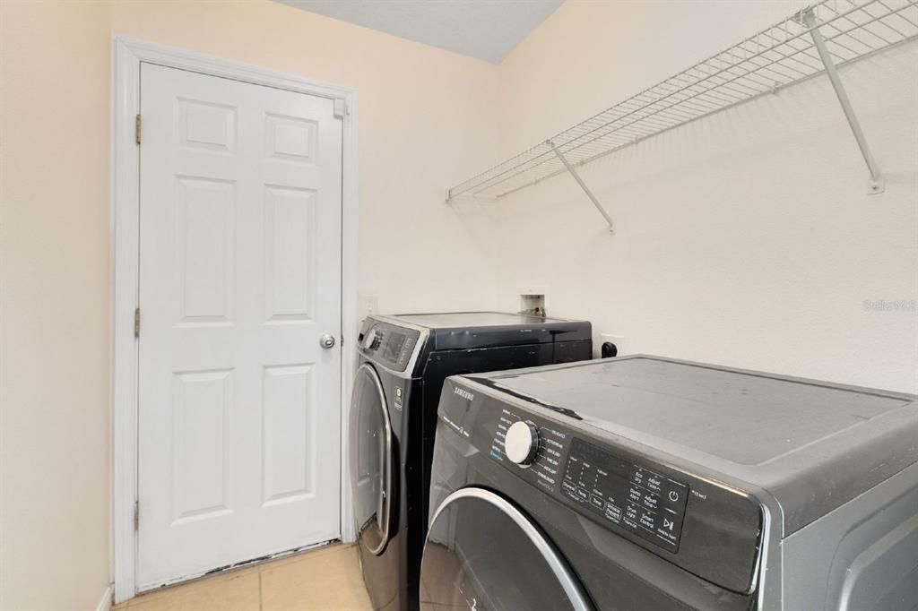 En Renta: $1,850 (4 camas, 2 baños, 1870 Pies cuadrados)