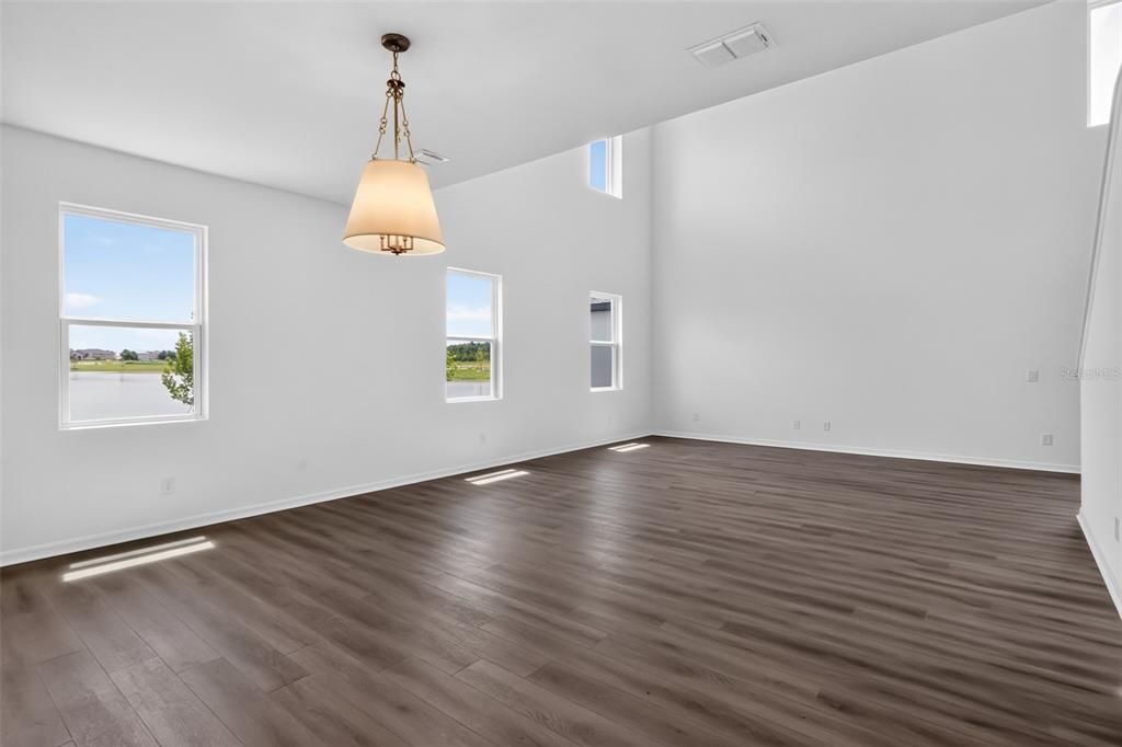 На продажу: $499,990 (3 спален, 2 ванн, 2791 Квадратных фут)