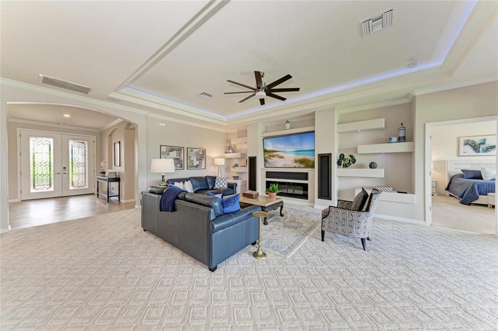 For Sale: $675,000 (3 beds, 3 baths, 2455 Square Feet)
