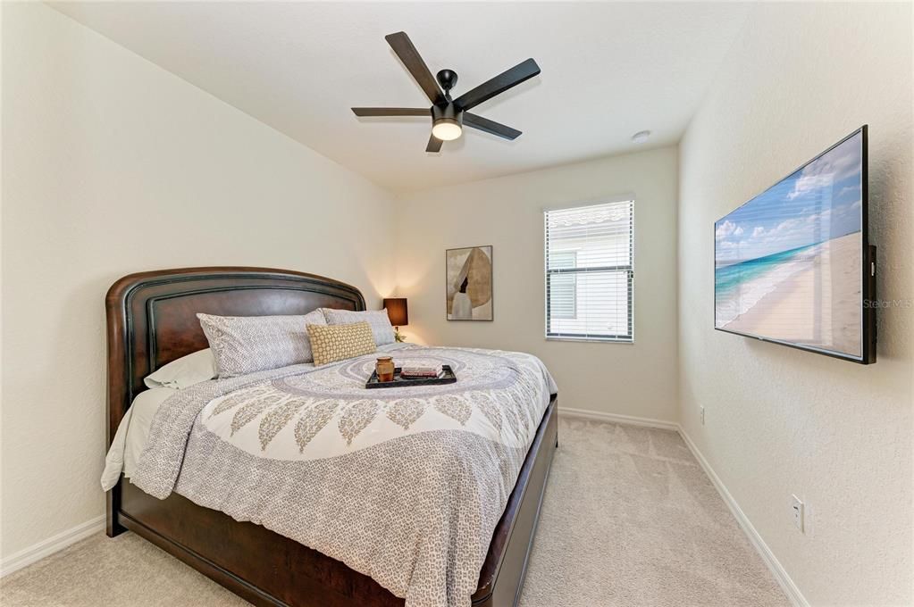 For Sale: $675,000 (3 beds, 3 baths, 2455 Square Feet)
