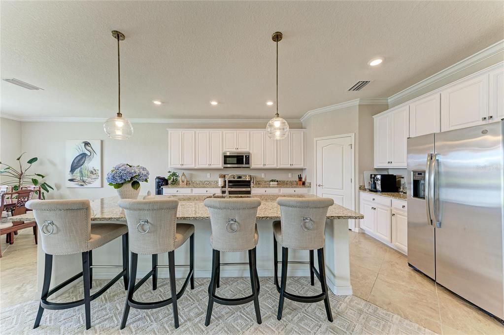 For Sale: $675,000 (3 beds, 3 baths, 2455 Square Feet)
