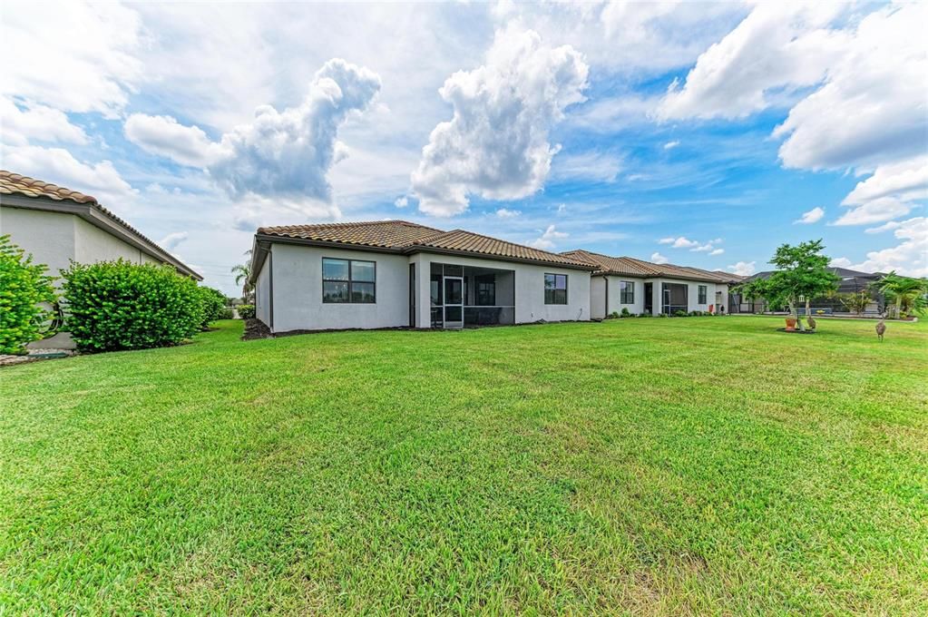 For Sale: $675,000 (3 beds, 3 baths, 2455 Square Feet)