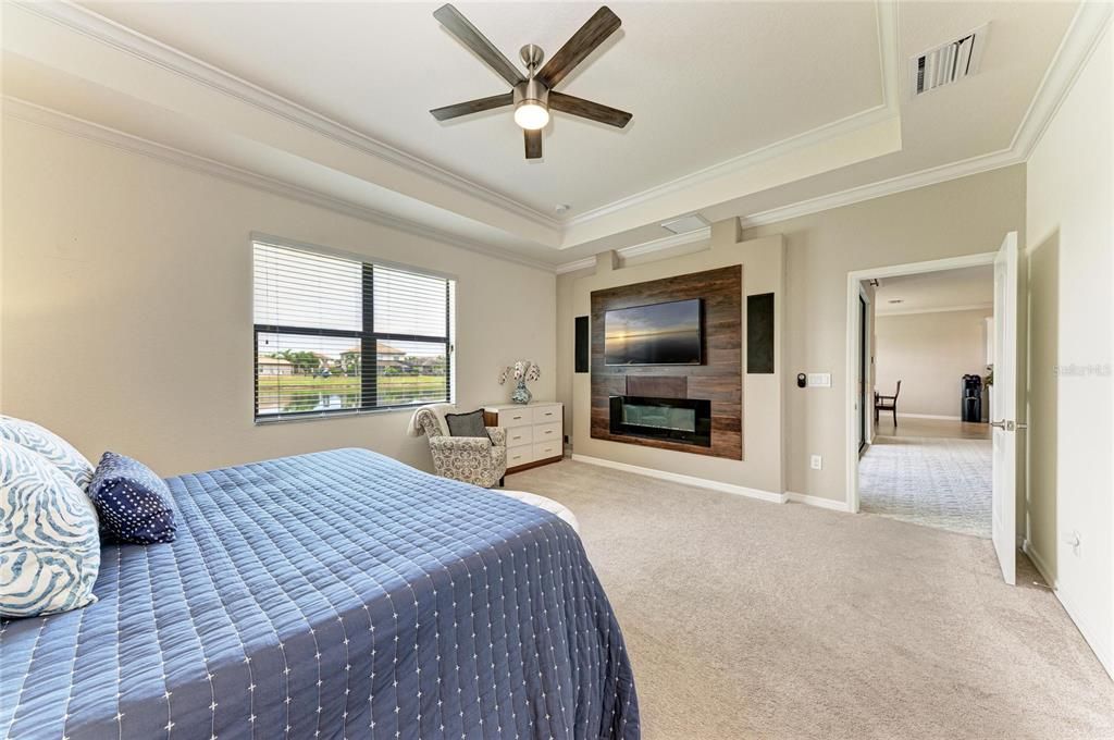 For Sale: $675,000 (3 beds, 3 baths, 2455 Square Feet)