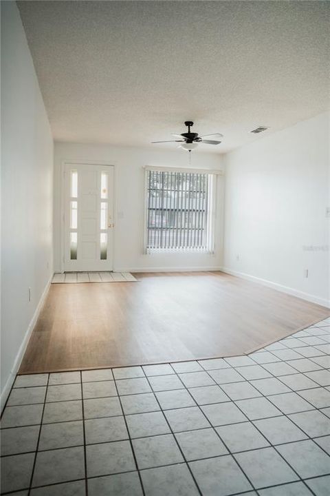 For Rent: $1,400 (2 beds, 1 baths, 1680 Square Feet)