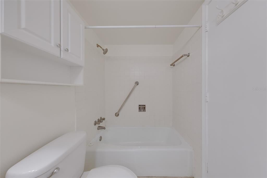 For Sale: $224,000 (2 beds, 2 baths, 1396 Square Feet)