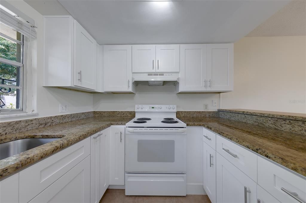 For Sale: $224,000 (2 beds, 2 baths, 1396 Square Feet)