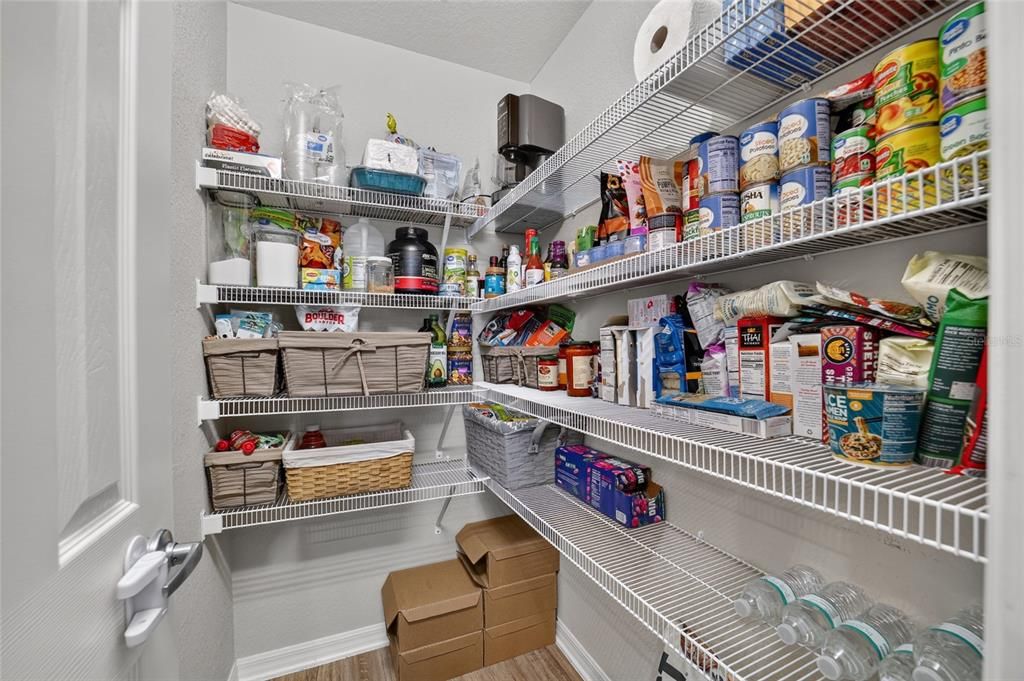 На продажу: $269,900 (3 спален, 2 ванн, 1541 Квадратных фут)
