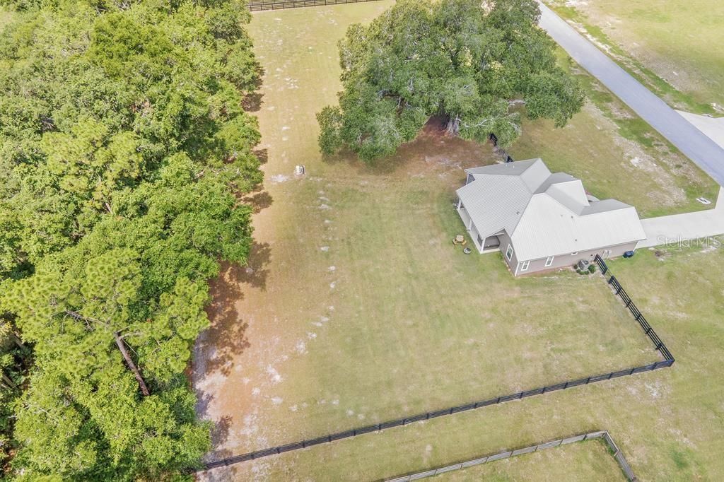 For Sale: $359,900 (3 beds, 2 baths, 1645 Square Feet)