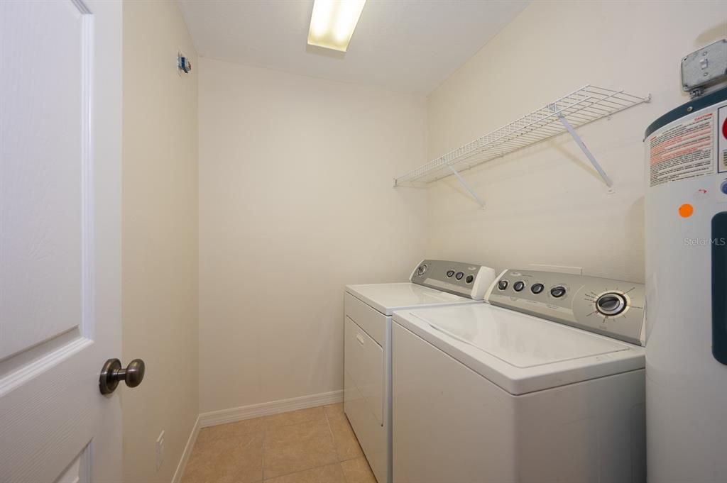 For Rent: $2,200 (2 beds, 2 baths, 1092 Square Feet)