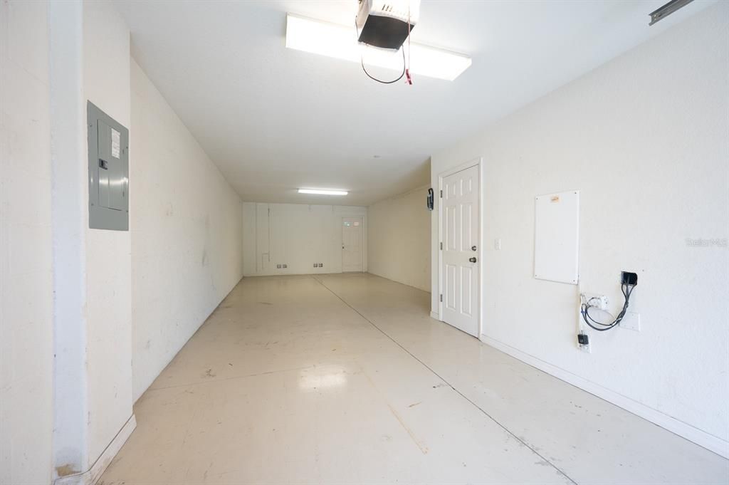 For Rent: $2,200 (2 beds, 2 baths, 1092 Square Feet)