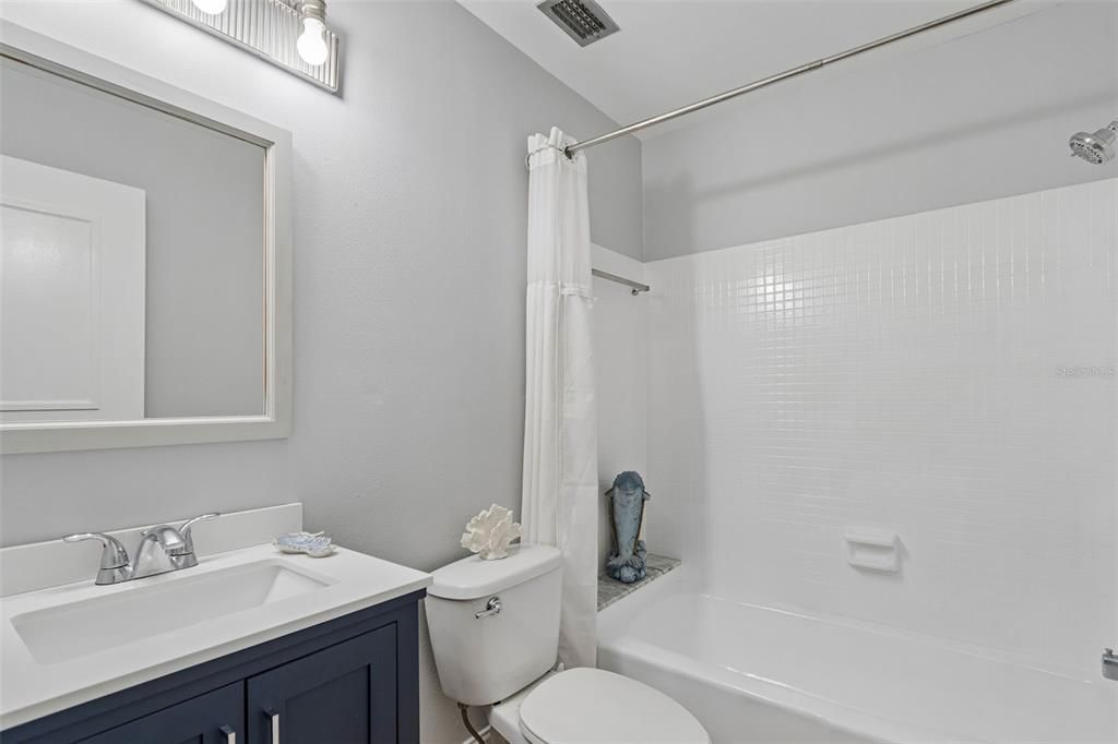 En Venta: $349,900 (1 camas, 2 baños, 1050 Pies cuadrados)