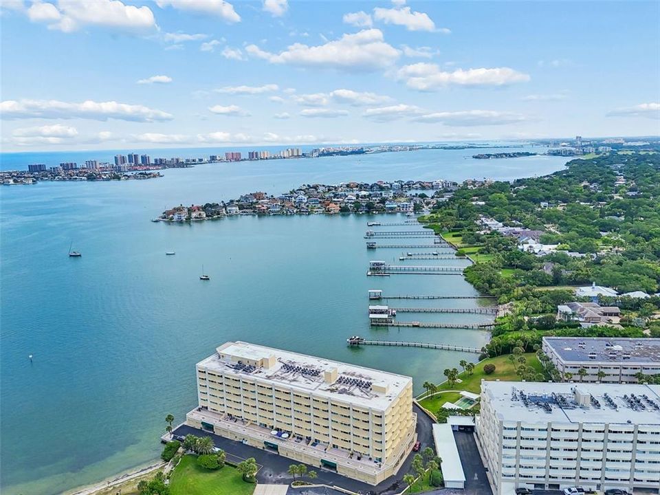 En Venta: $349,900 (1 camas, 2 baños, 1050 Pies cuadrados)