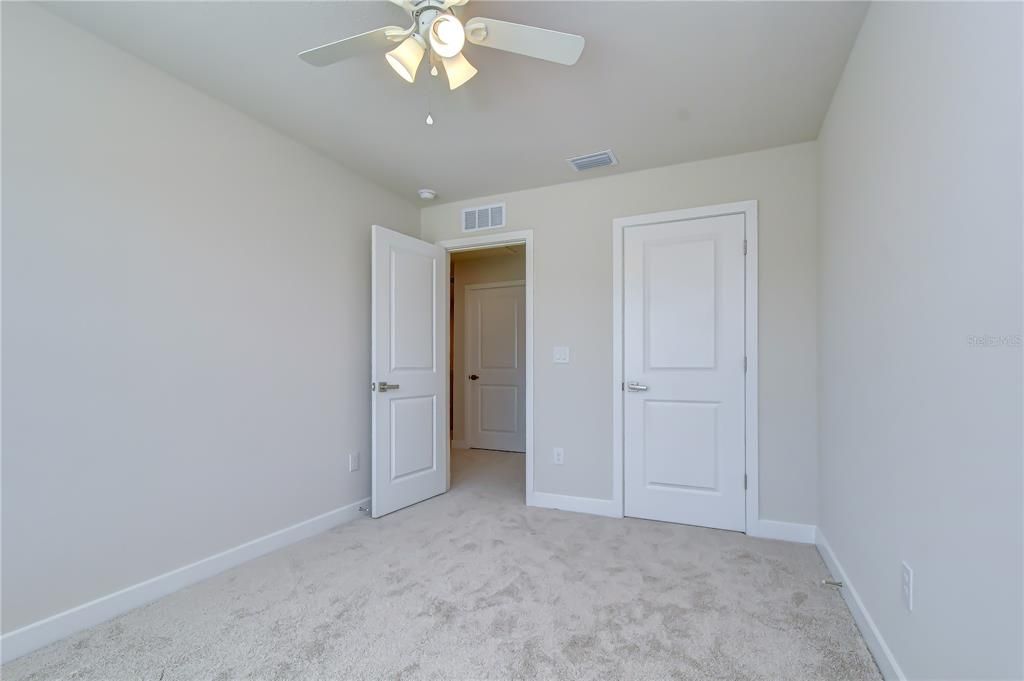 For Rent: $2,300 (3 beds, 2 baths, 1674 Square Feet)
