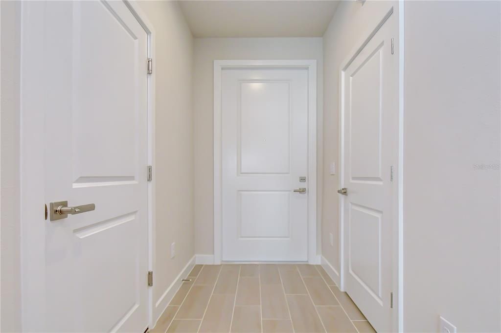For Rent: $2,300 (3 beds, 2 baths, 1674 Square Feet)