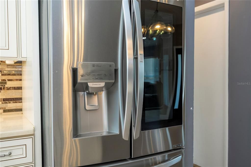 На продажу: $439,900 (4 спален, 2 ванн, 1775 Квадратных фут)