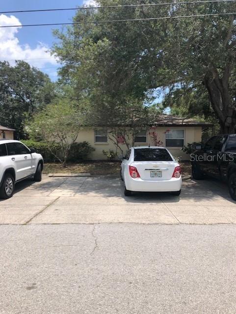For Rent: $1,395 (2 beds, 1 baths, 950 Square Feet)