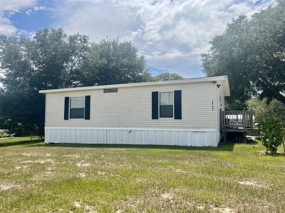For Sale: $124,900 (2 beds, 2 baths, 825 Square Feet)