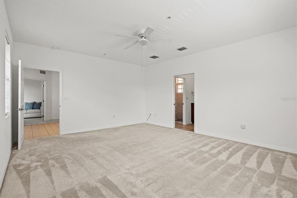 На продажу: $497,000 (3 спален, 2 ванн, 2006 Квадратных фут)