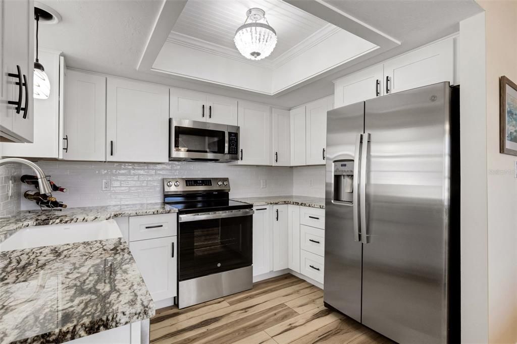 En Venta: $354,900 (2 camas, 2 baños, 939 Pies cuadrados)