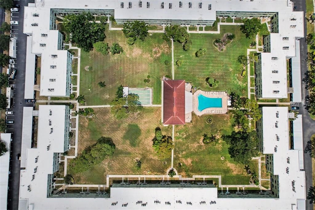 На продажу: $123,900 (1 спален, 1 ванн, 790 Квадратных фут)