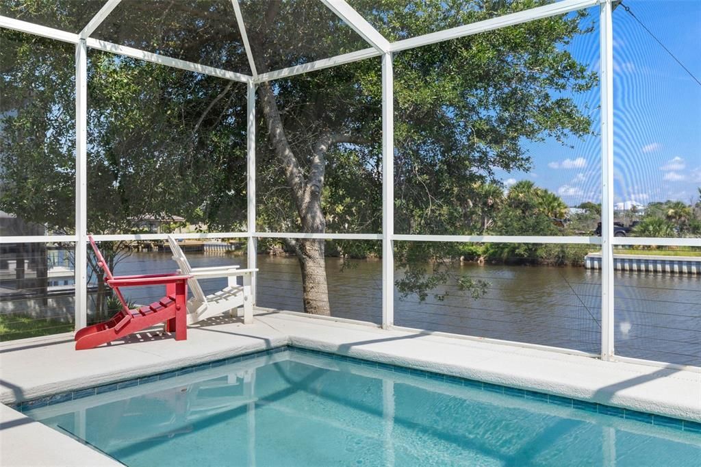 En Venta: $999,900 (4 camas, 3 baños, 2356 Pies cuadrados)