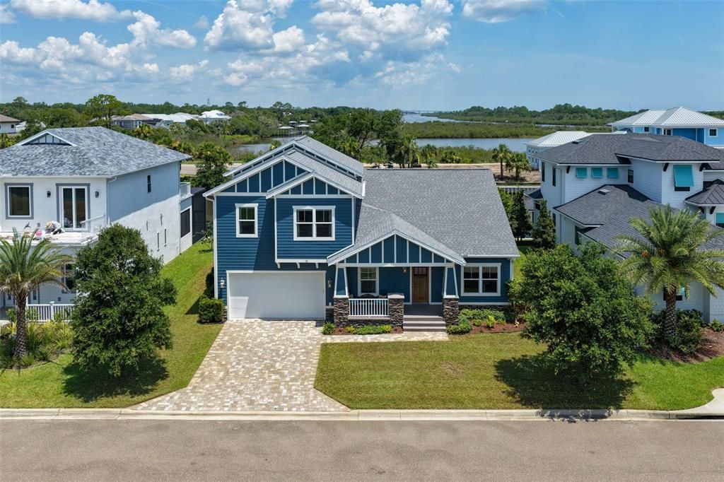 En Venta: $999,900 (4 camas, 3 baños, 2356 Pies cuadrados)