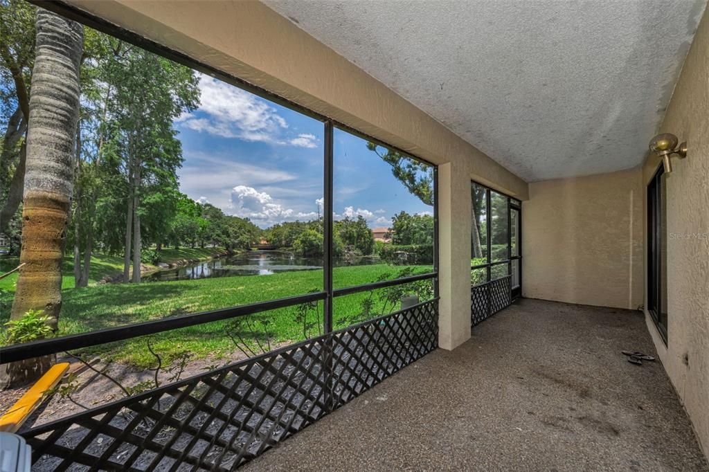 For Sale: $262,500 (2 beds, 2 baths, 1226 Square Feet)